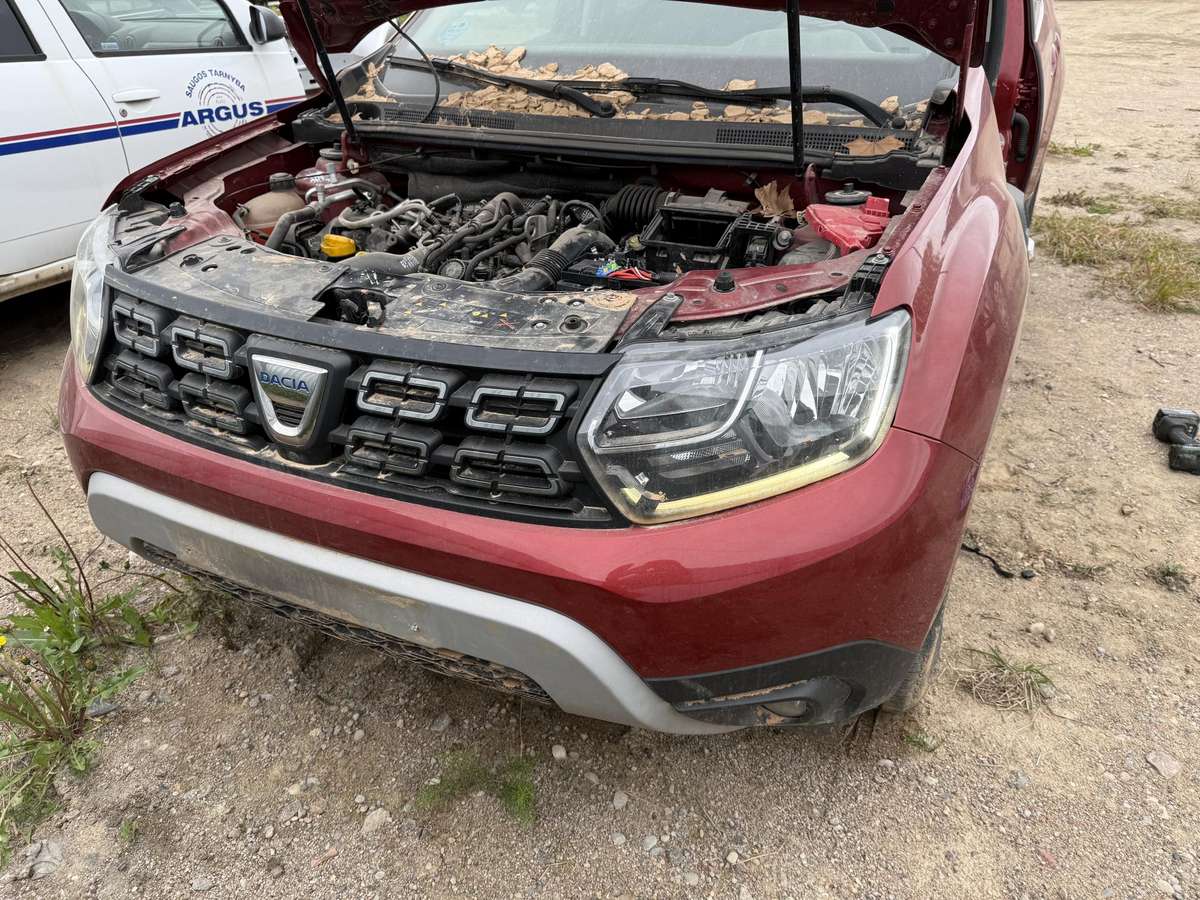 Dacia Duster for parts