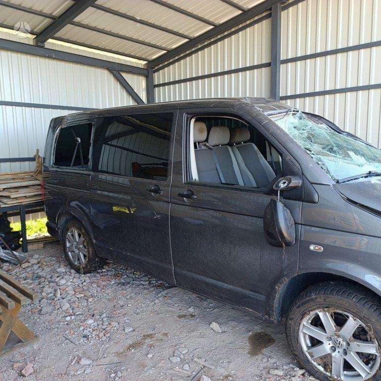 Volkswagen Transporter, passenger vans