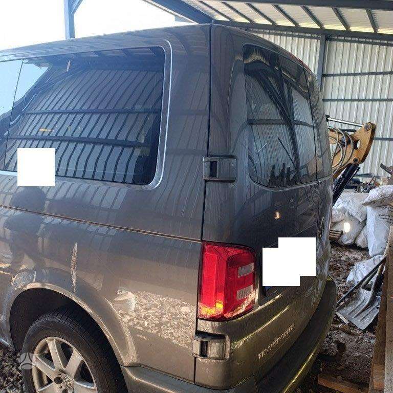 Volkswagen Transporter, passenger vans