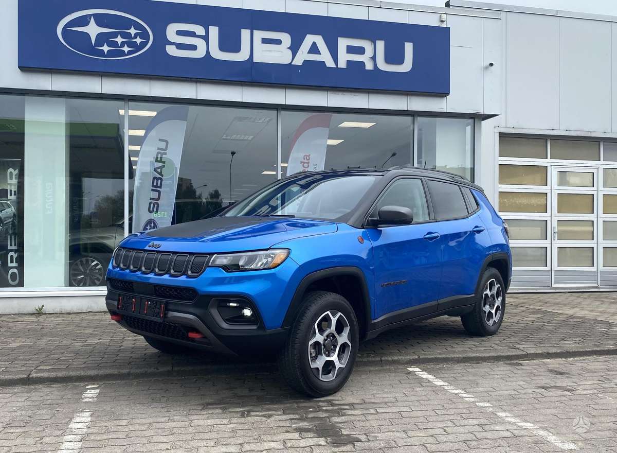 Jeep Compass, 2.4 l., off-road / crossover