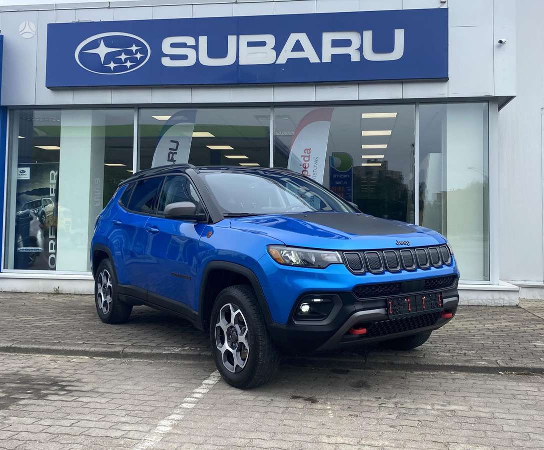 Jeep Compass, 2.4 l., off-road / crossover