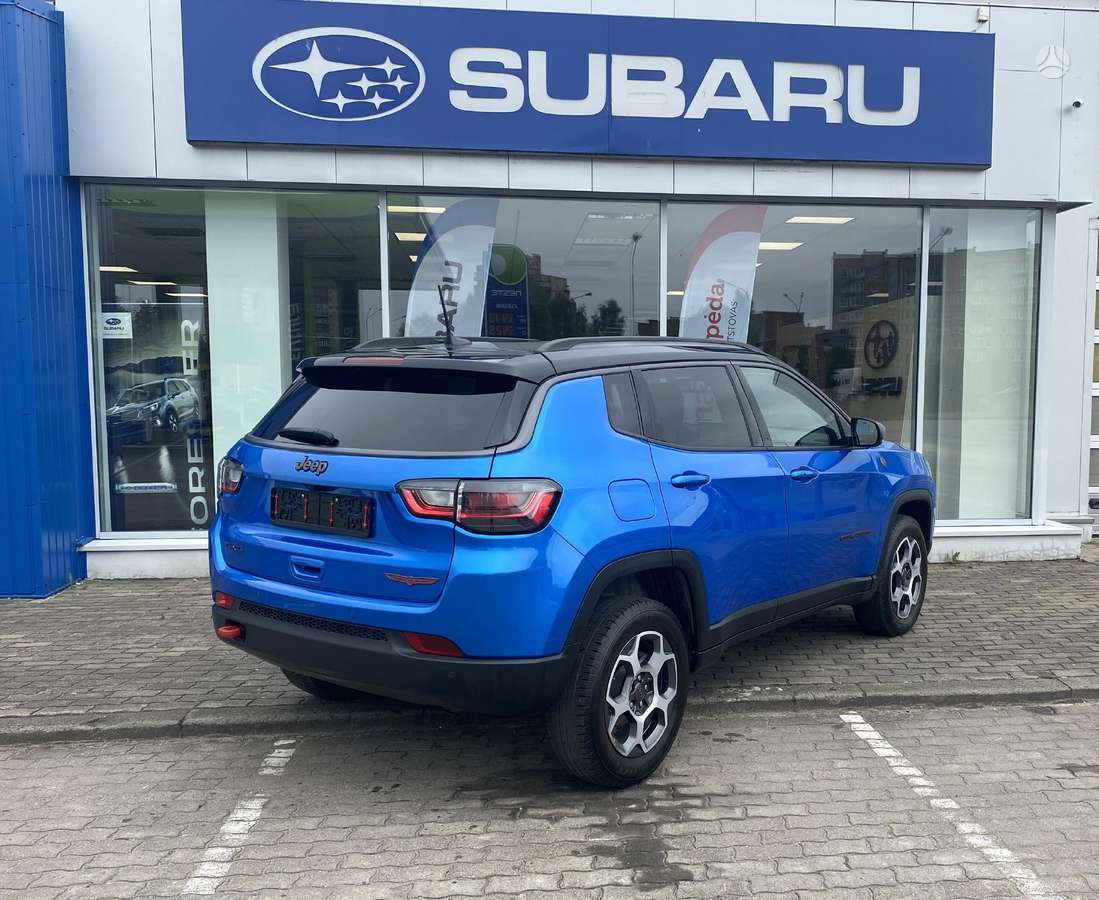 Jeep Compass, 2.4 l., off-road / crossover