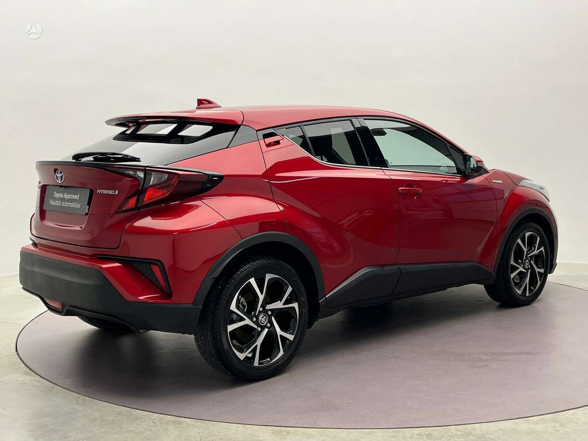 Toyota C-HR - 8