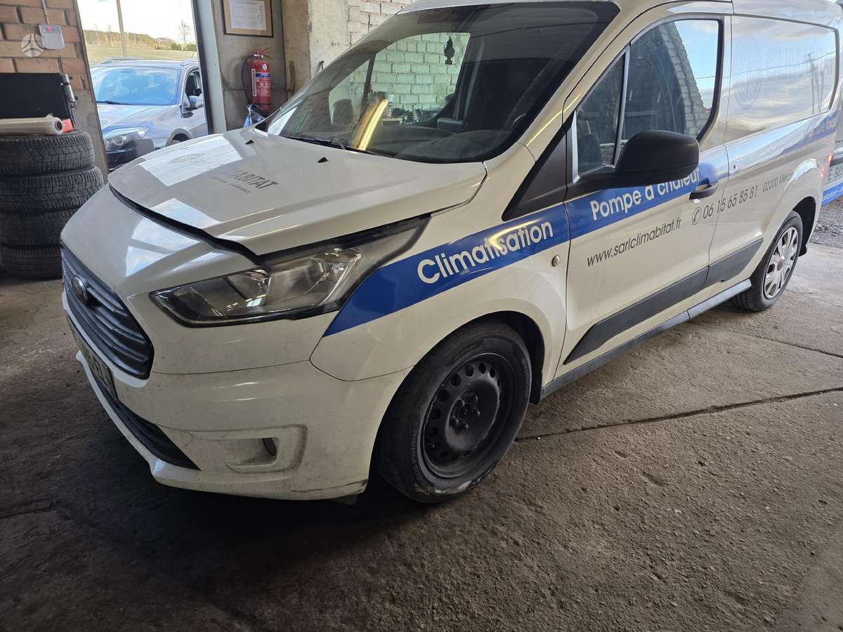 Ford Transit Connect по частям. Europa