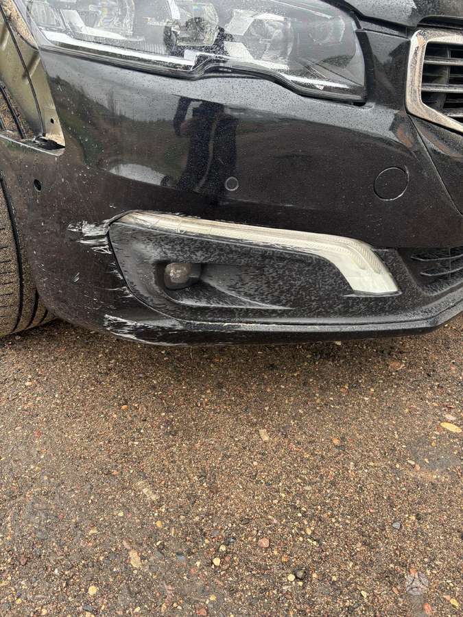 Peugeot 508 dalimis. Europa