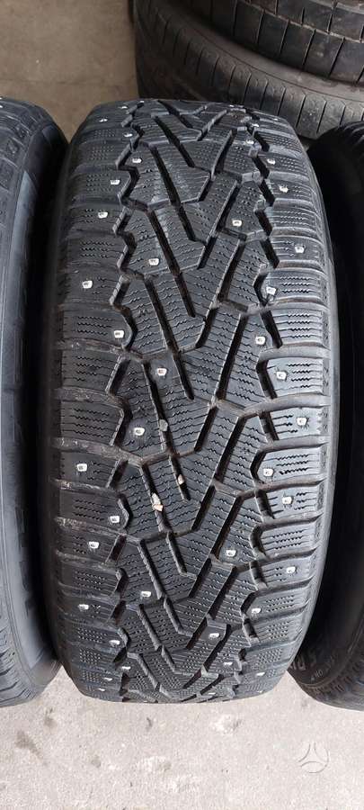 Pirelli, зимние 225/55 R17