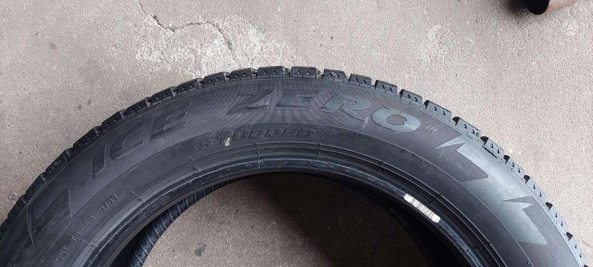 Pirelli, winter 225/55 R17