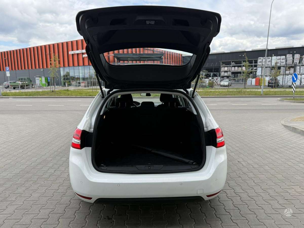 Peugeot 308, 1.5 l., universalas