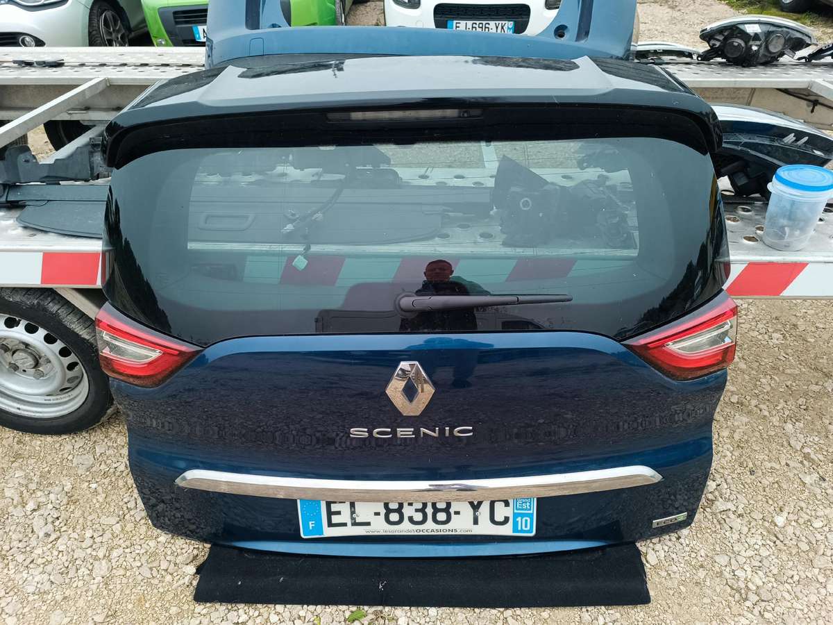 Renault Scenic bumper reinforcement, bumpers, lights