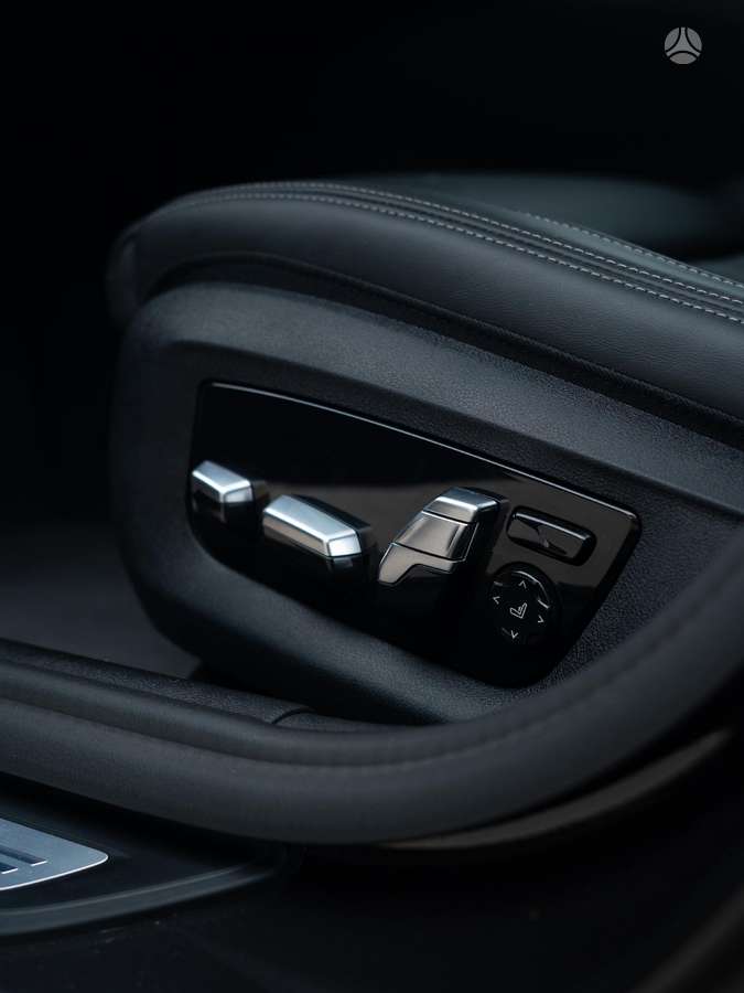Alpina D5, 3.0 l., Седан
