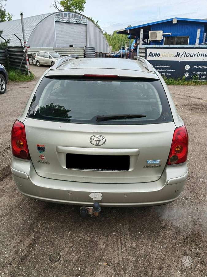 Toyota Avensis