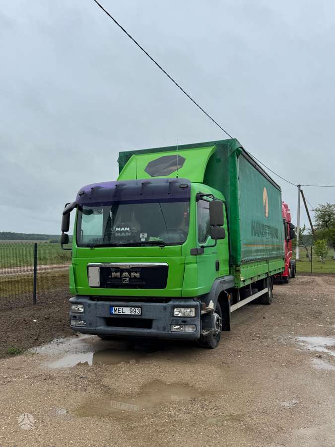 MAN TGL 12.250, dropside with curtains