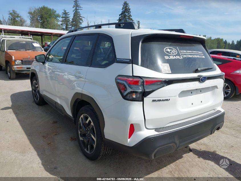 Subaru Forester kėbulo dalys