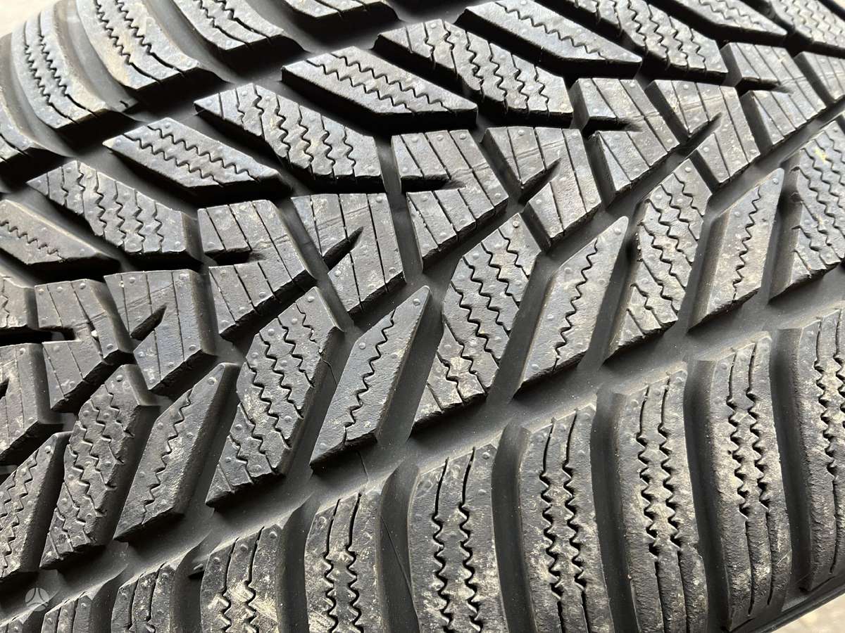 Hankook Winter i'CeptEvo3 X, winter 255/40 R21