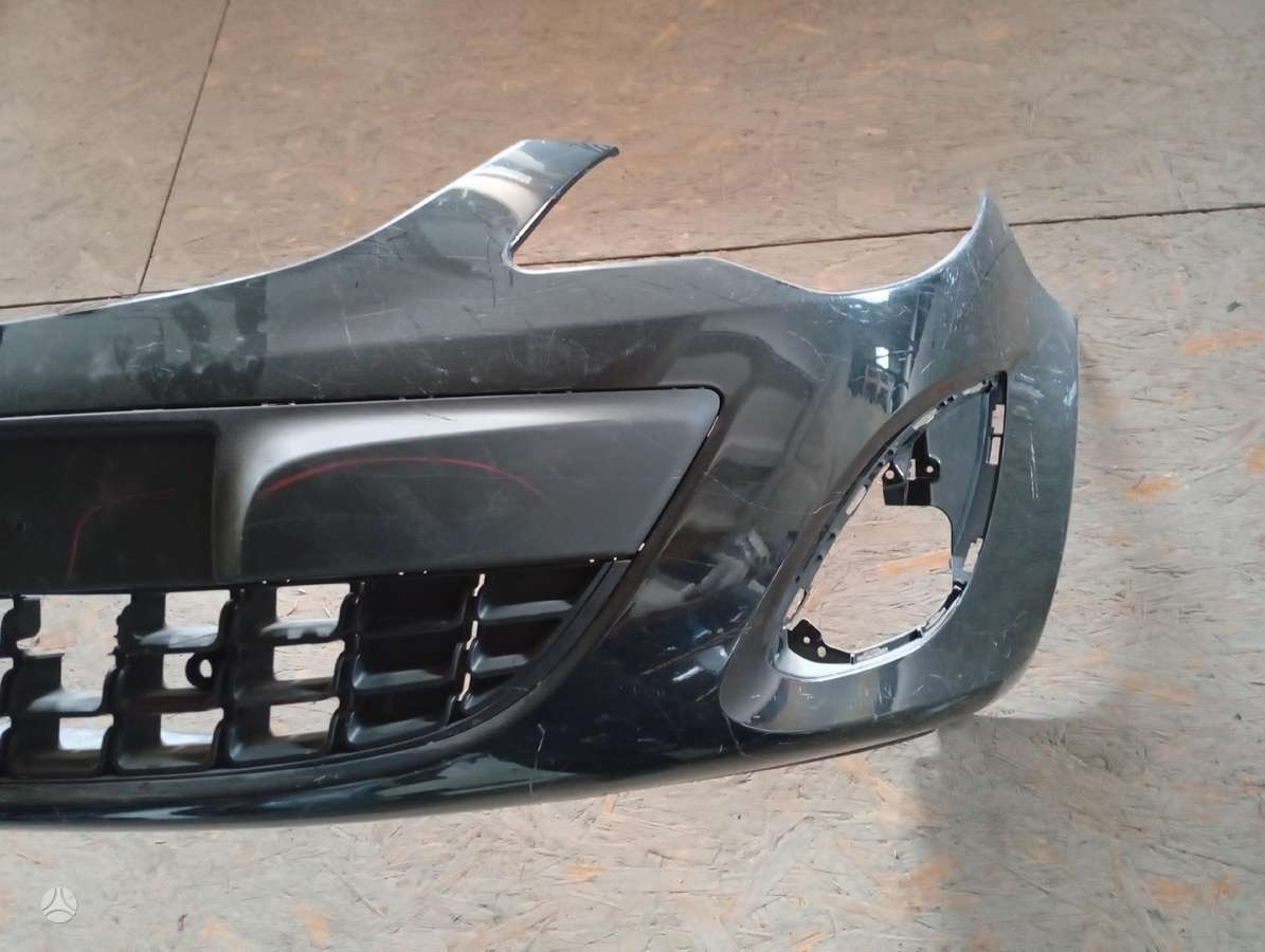 Opel Corsa bamperi, spārni