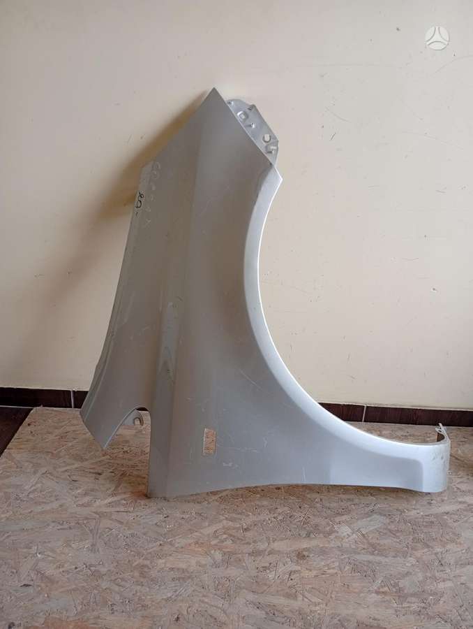 Opel Corsa бамперы (буфера), крылья