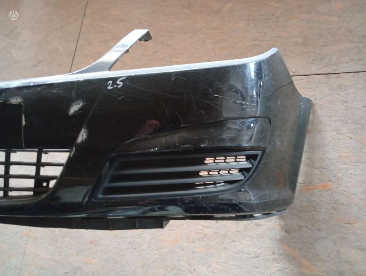 Opel Vectra bamperi, spārni