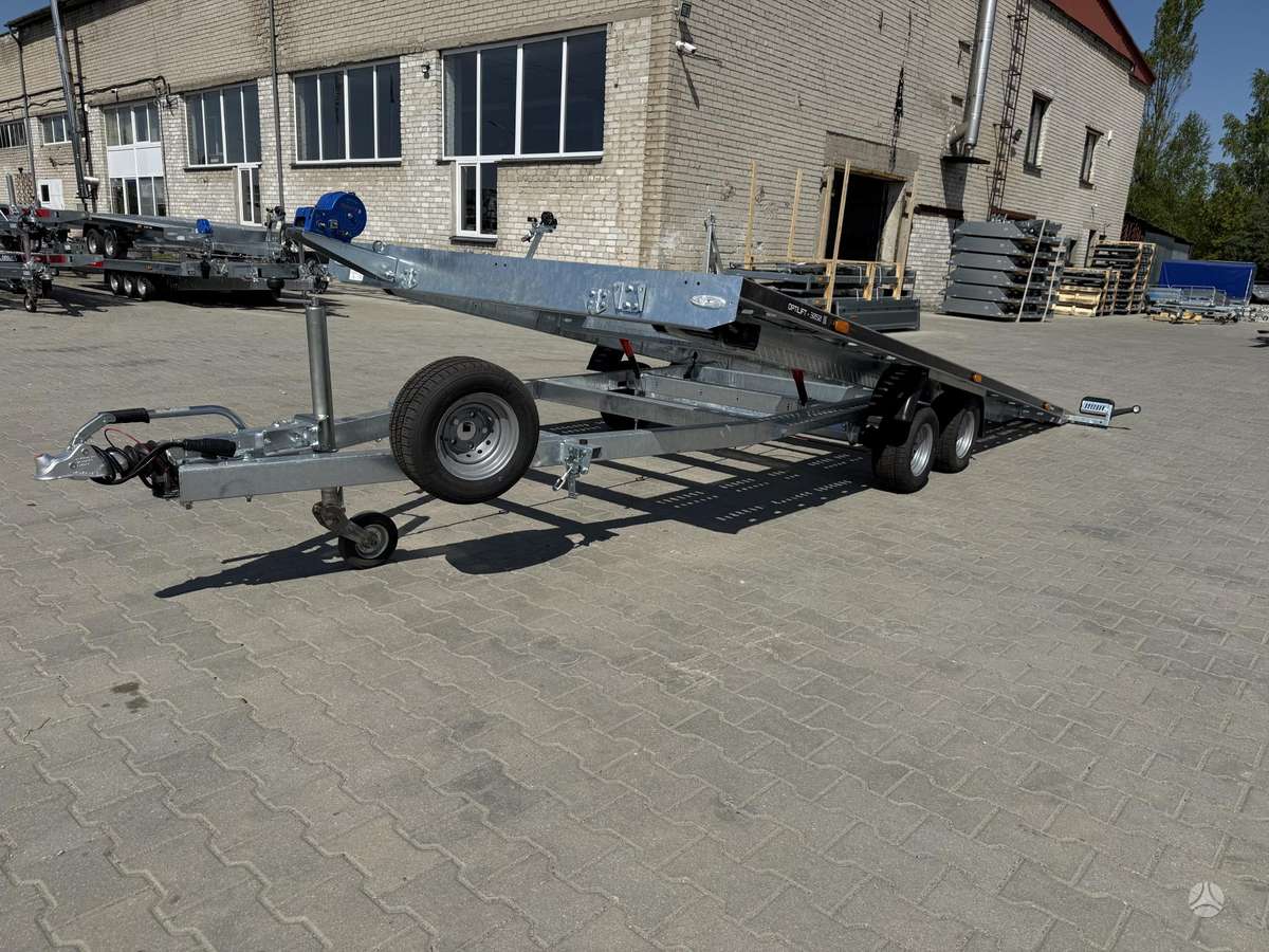 Balhanger OPTILi3050, autovežio