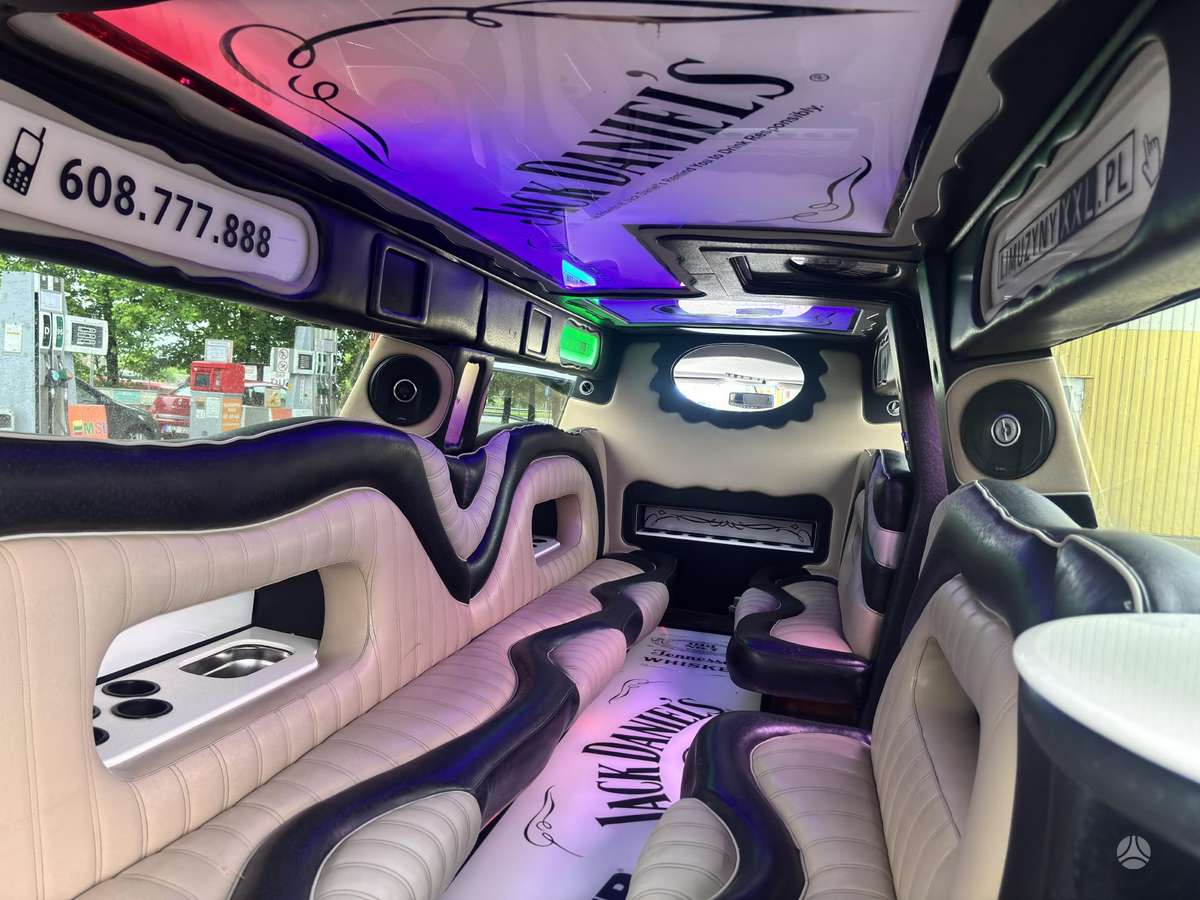 Hummer H2, Лимузин