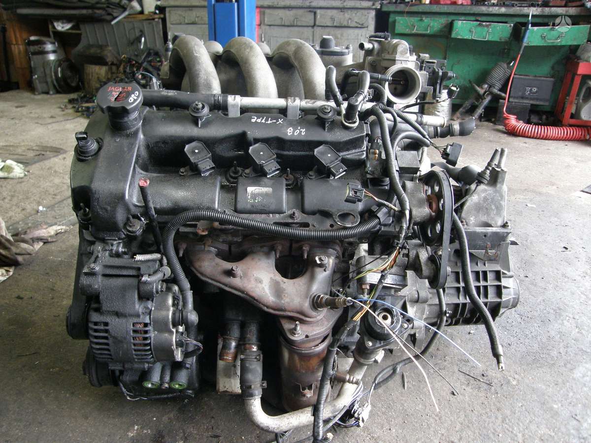 Jaguar X-Type