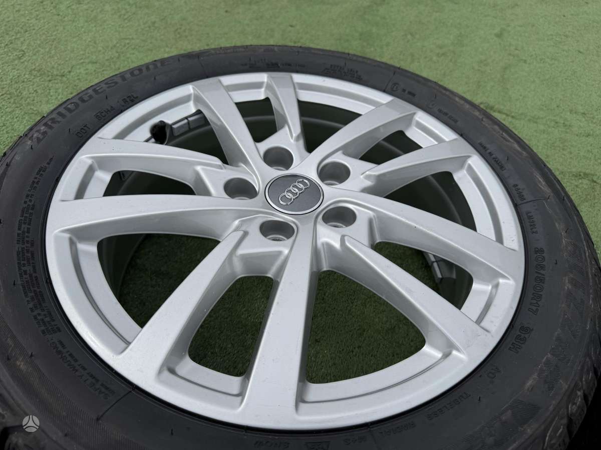 Audi ORGINALUS - 6J, ET48, light alloy, R17