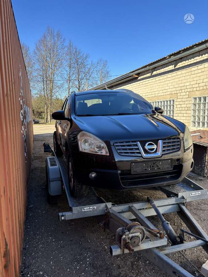 Nissan Qashqai+2
