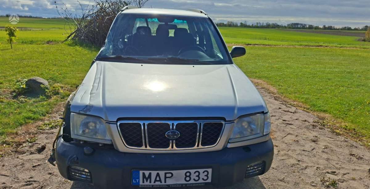 Subaru Forester dalimis