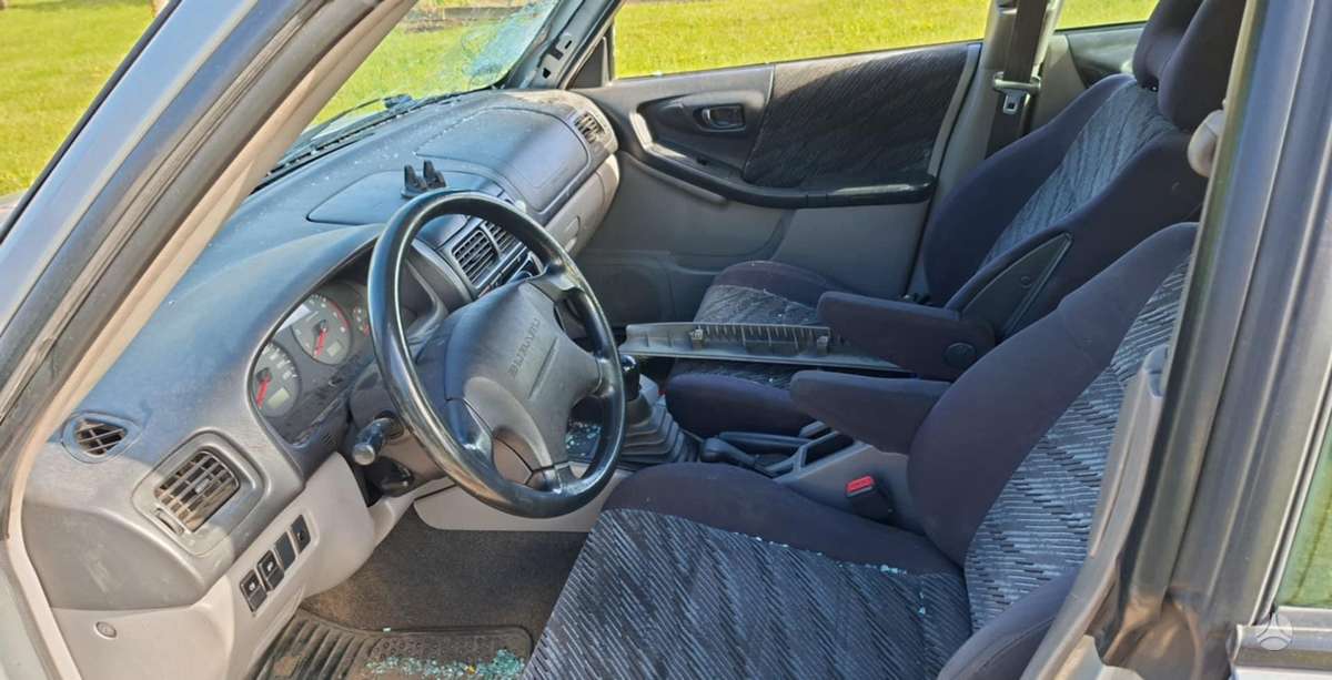Subaru Forester по частям