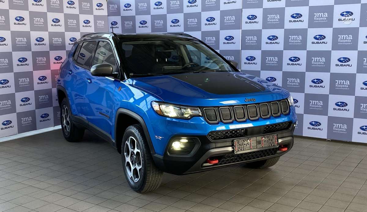 Jeep Compass, 2.4 l., off-road / crossover