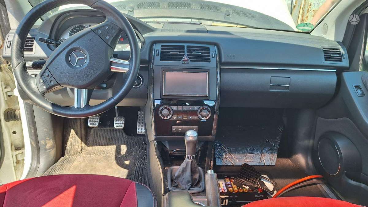 Mercedes-Benz B klasė