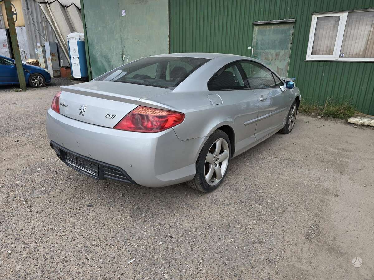 Peugeot 407