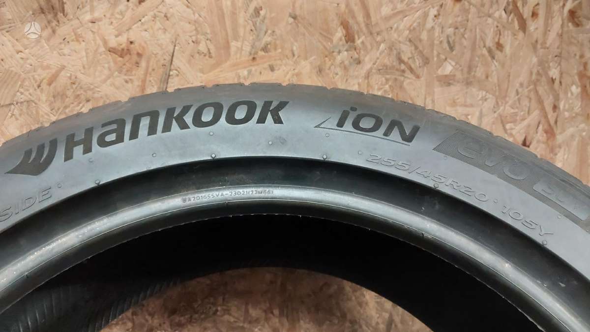 Hankook ION Evo SUV, летние 255/45 R20