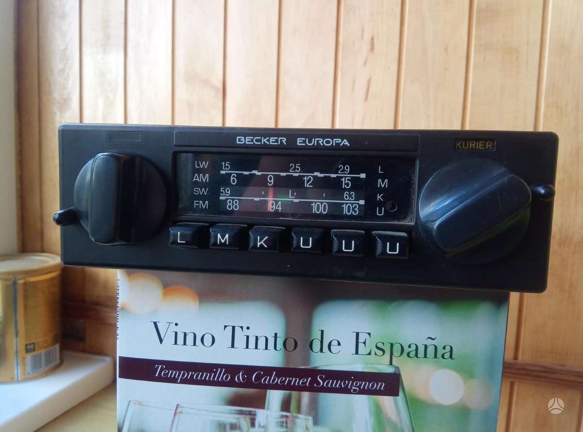 Becker CASCADE,DTM HIGH SPEED, INDIANAPOLIS,PRO, cd / mp3 players