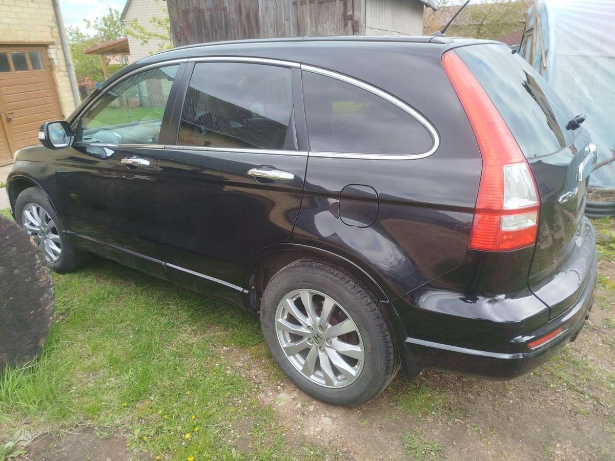 Honda CR-V dalimis