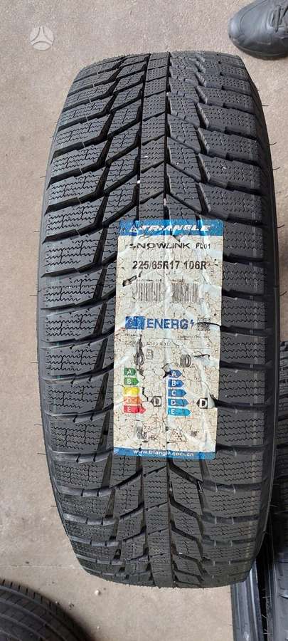 Triangle, winter 225/65 R17