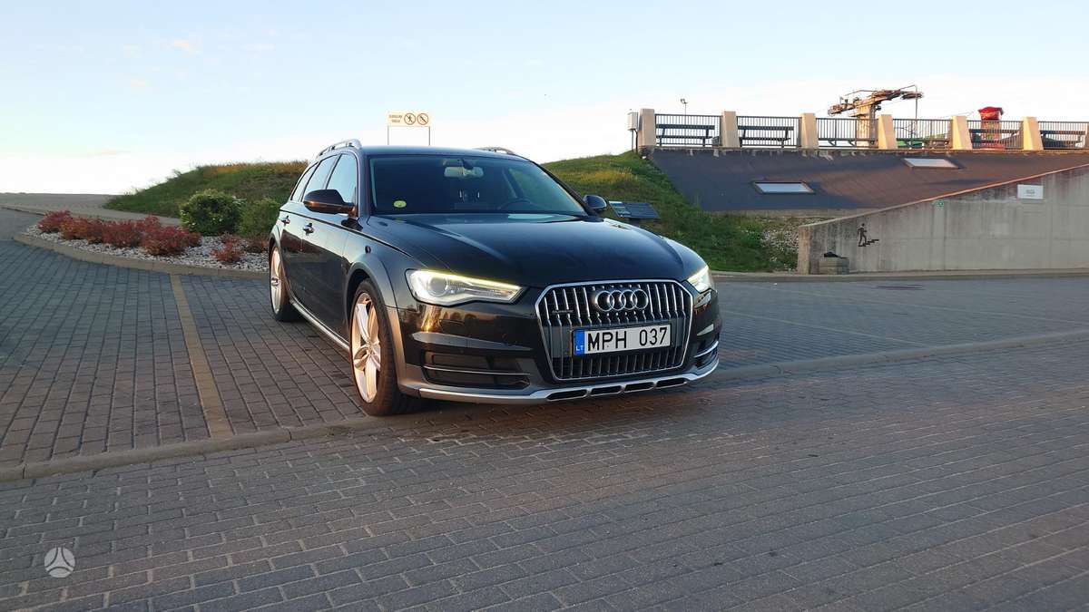Audi A6 allroad, 3.0 l., Универсал