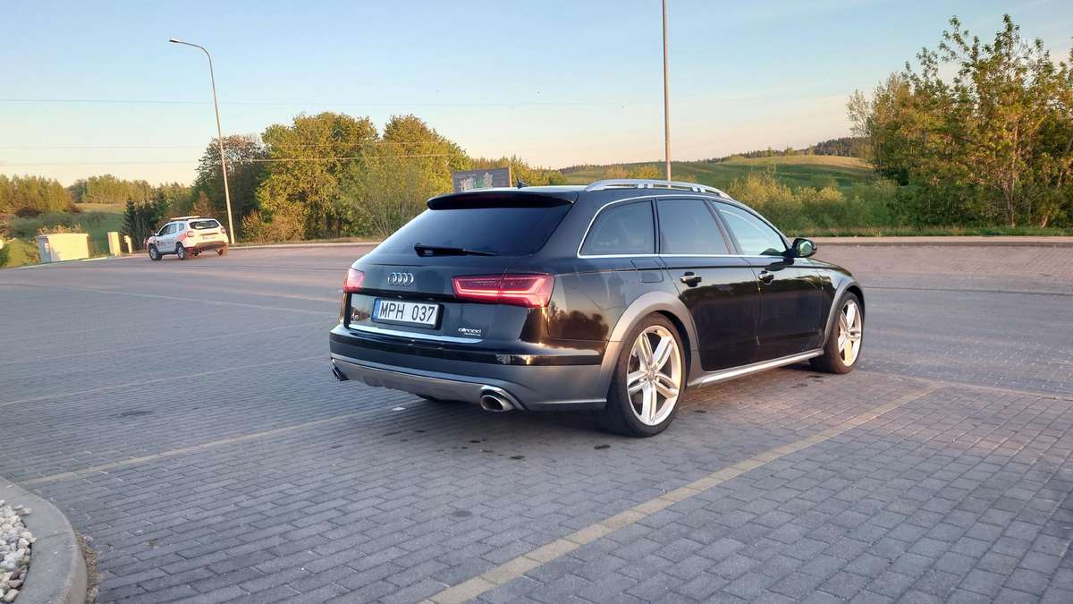 Audi A6 allroad, 3.0 l., Универсал