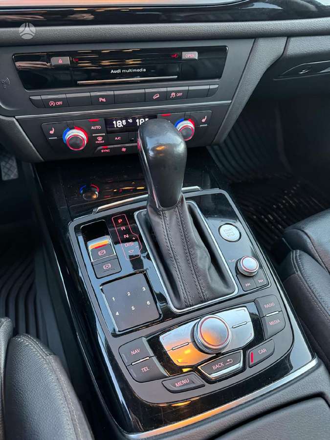 Audi A6 allroad, 3.0 l., Универсал