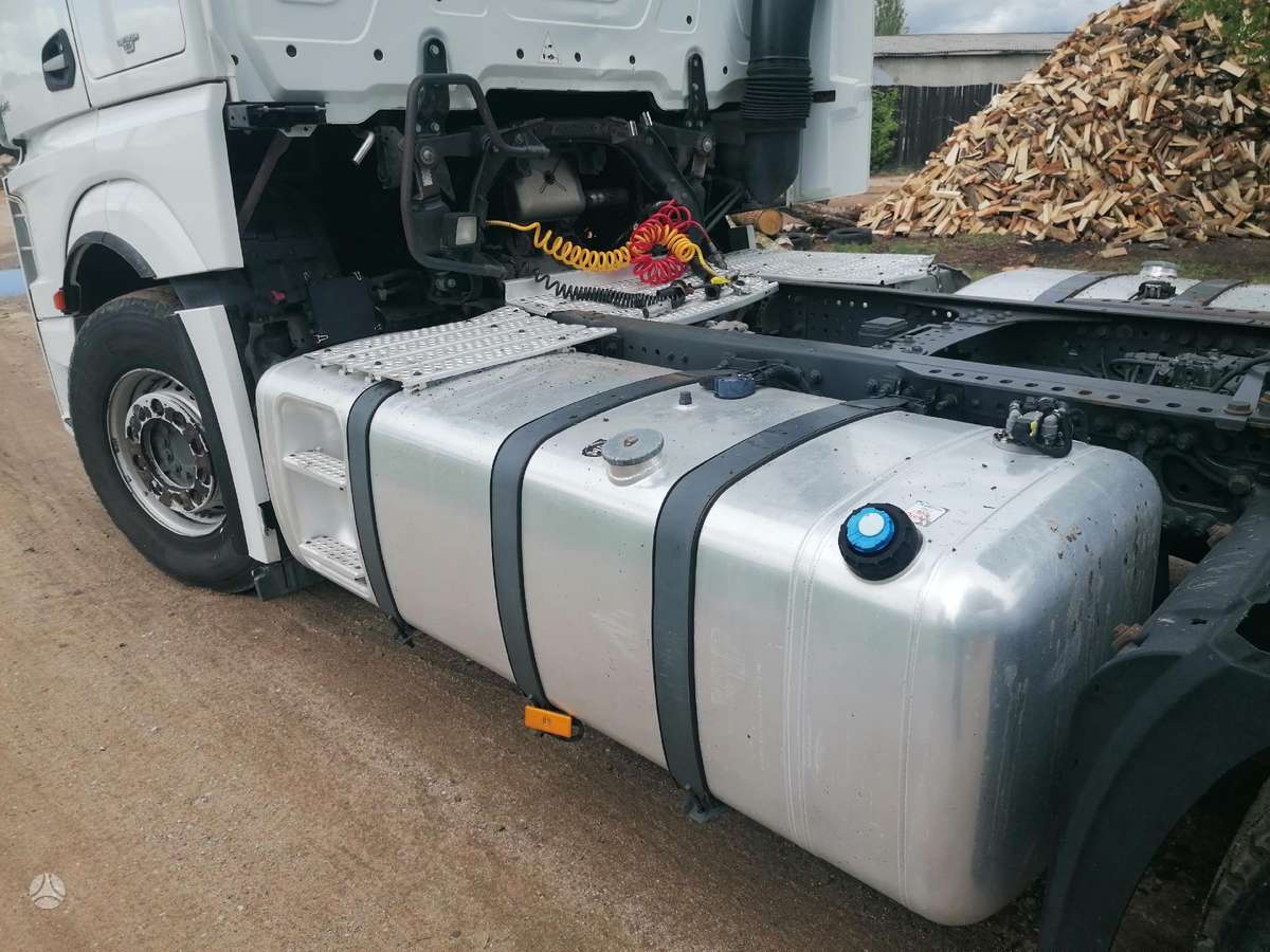 Mercedes-Benz ACTROS 1845, double sleeper