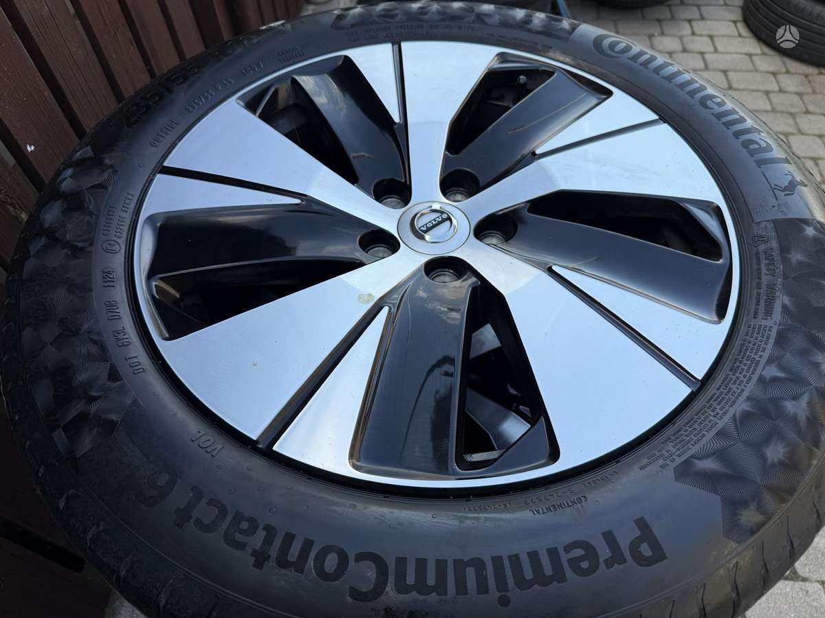 Volvo XC40, lengvojo lydinio, R18