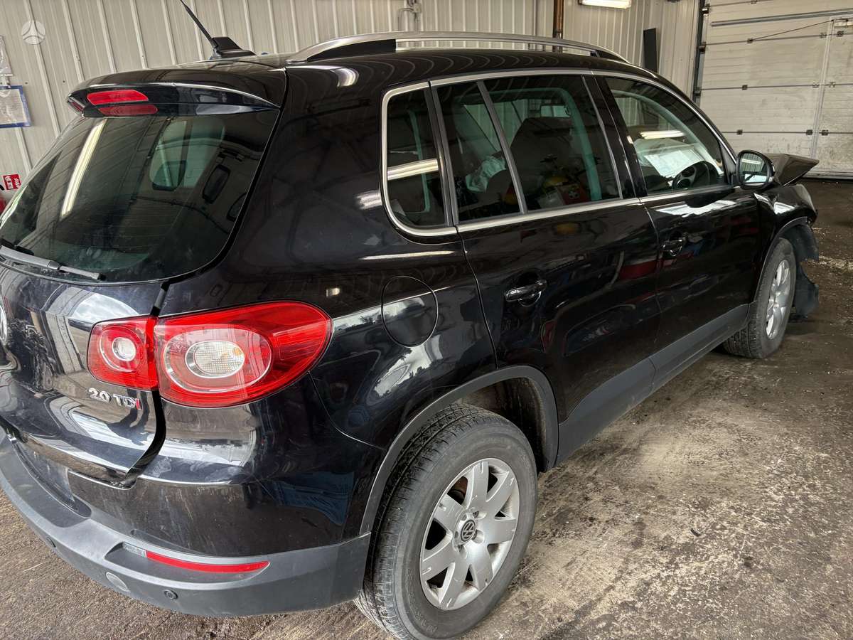 Volkswagen Tiguan 37068366700