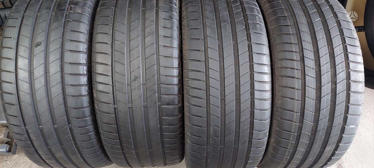 Bridgestone, summer 255/40 R20