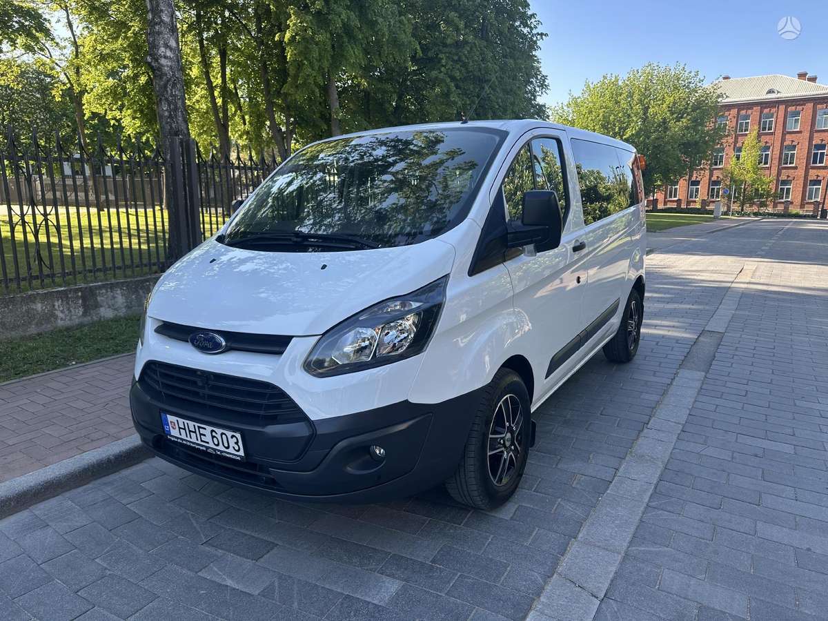 Ford Custom, passenger minibus