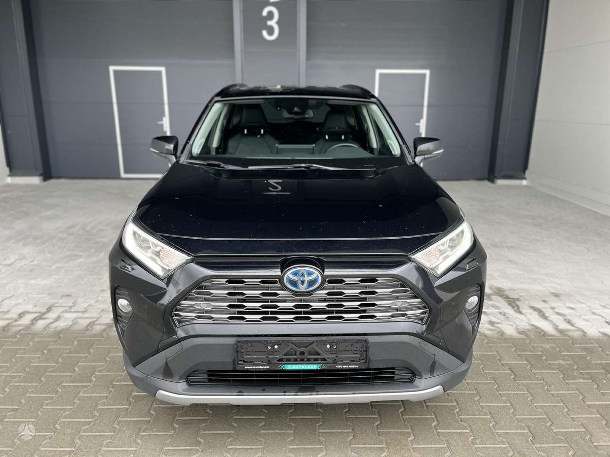 Toyota RAV4, 2.5 l., off-road / crossover