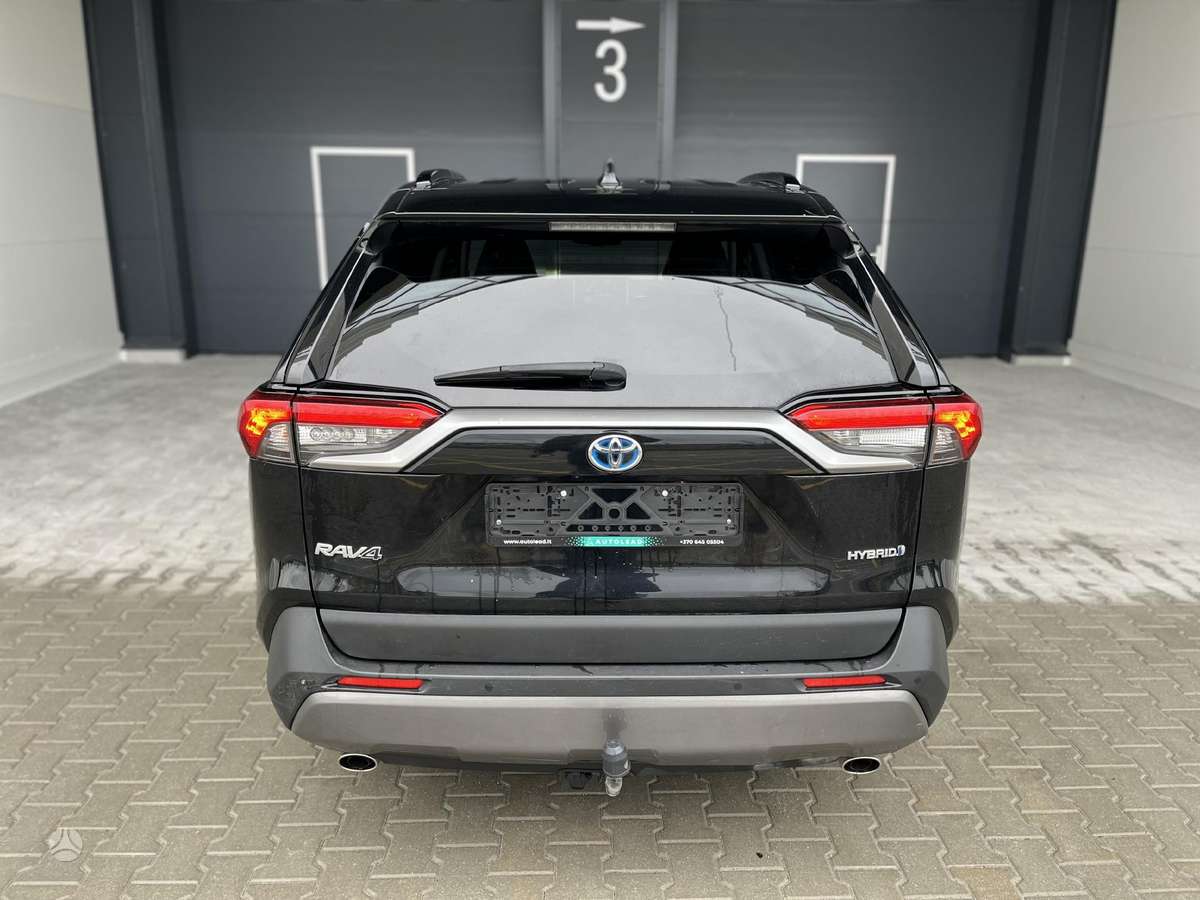Toyota RAV4, 2.5 l., off-road / crossover