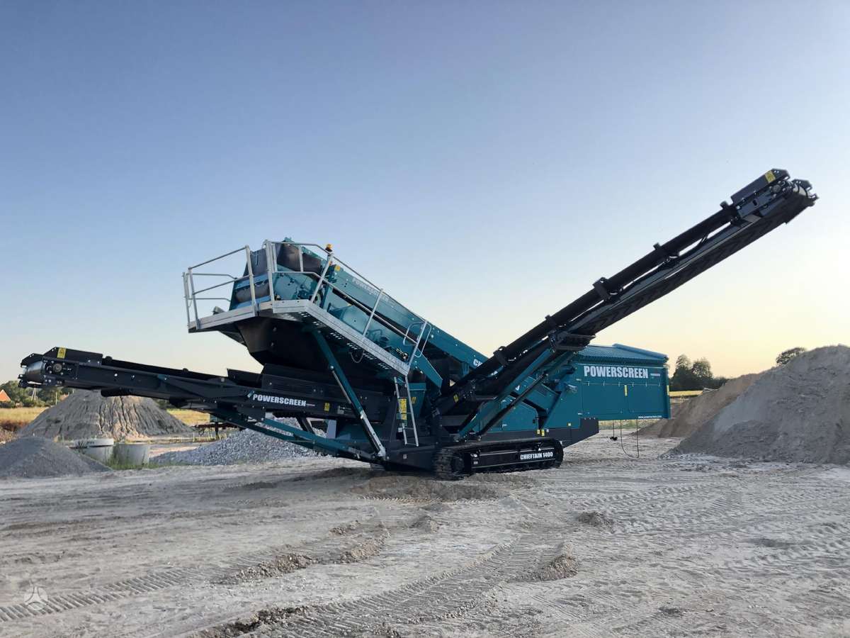 Power screen Chieftain1400, construction and road construction equipment rental