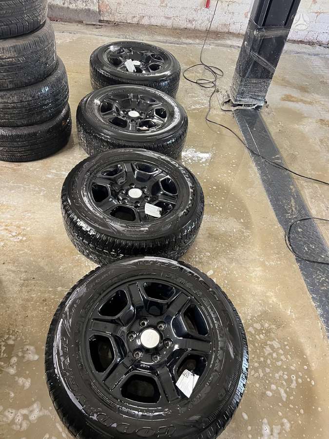 Ford, light alloy, R17