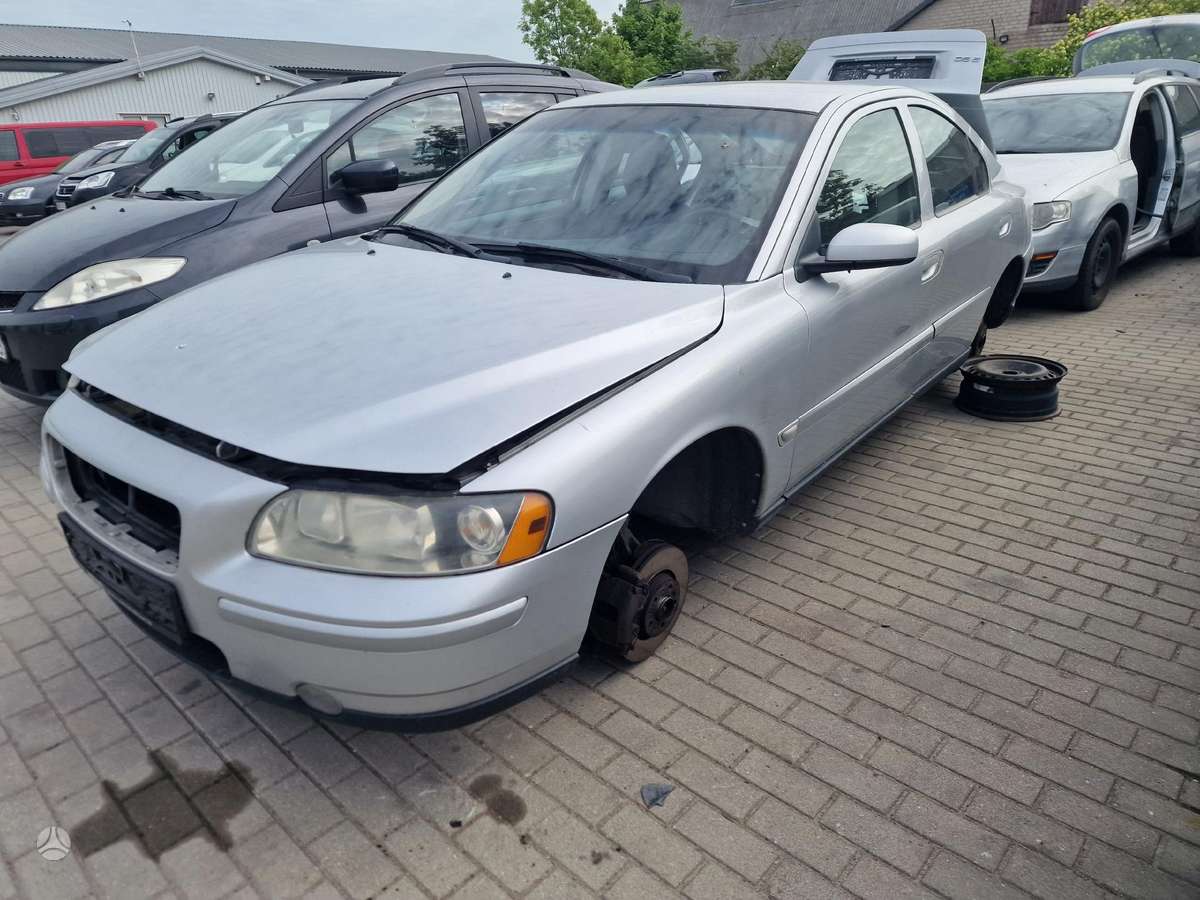 Volvo S60 B5244s2