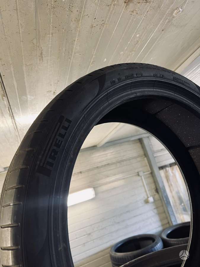 Pirelli P zero PZ4, summer 255/40 R21