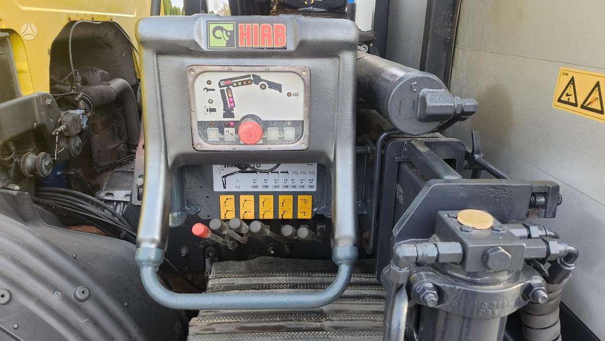 Scania HIAB, su kranu